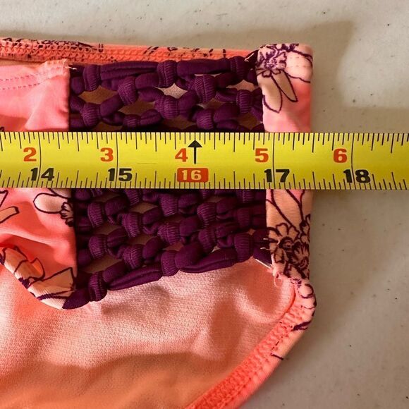 Time and Tru bikini bottoms - Picture 6 of 7